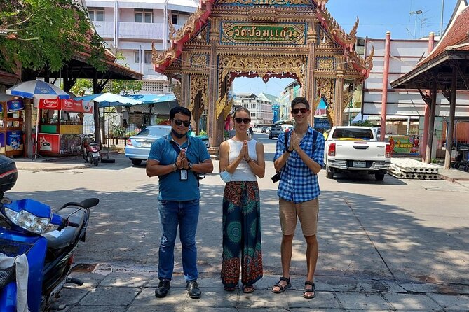 Private tour to Floating & Railway markets (multi-lang: EN ZH ES IT FR DE) - Stop 2: Coconut sugar farm and how nectar turns sweet