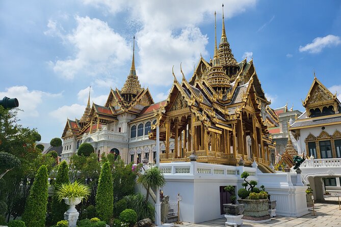 Private Tour to Grand Palace, Pho Temple and Arun Temple - Who should book this private Grand Palace–Wat Pho–Wat Arun tour