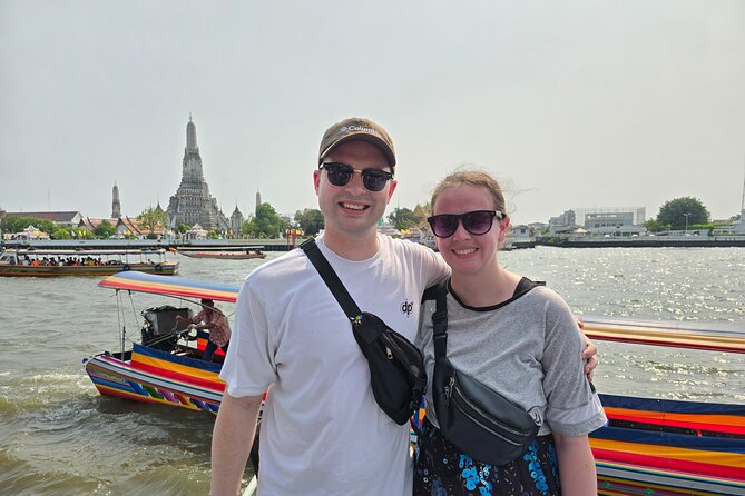 Private tour to Wat Pho,Wat Arun, Canal Tour,Flower Market - Pak Khlong Talad flower market: 30 minutes of color, scent, and local life