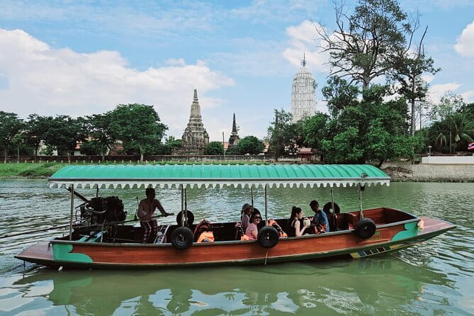 Private Trip : Ayutthaya historical venture, boat ride & lunch - Wat Chaiwatthanaram: riverside temple grounds and a sunset-ready finale