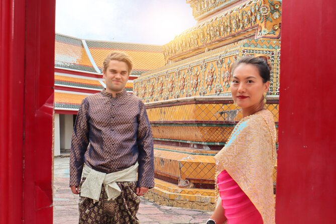 Proposals in Thai Costume with Photoshoot - What you’re really paying for: the $399 private “photo production” feel