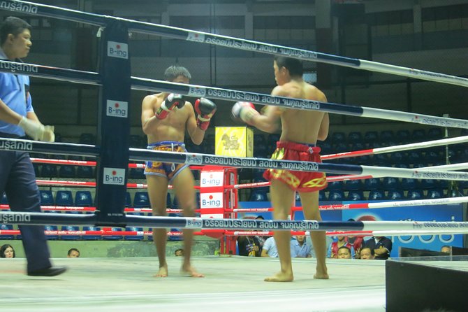 Rajadamnern Stadium: The Real Muay Thai Boxing Experience - Rajadamnern Stadium: Bangkok’s Muay Thai arena for people who care