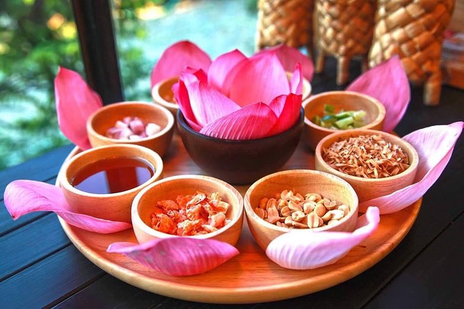 Red Lotus garden market with Thai culture halfday tour - Miang kham snack set and Thai costume upgrade: fun add-ons, with one caution