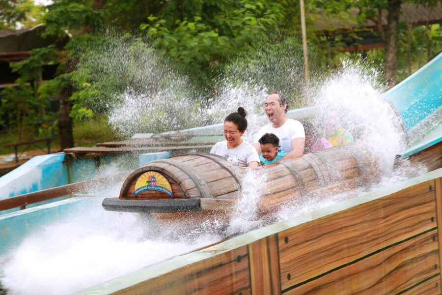 Siam Amazing Park: Water Park Ticket and Buffet Lunch - Who this ticket is best for (and who should adjust expectations)