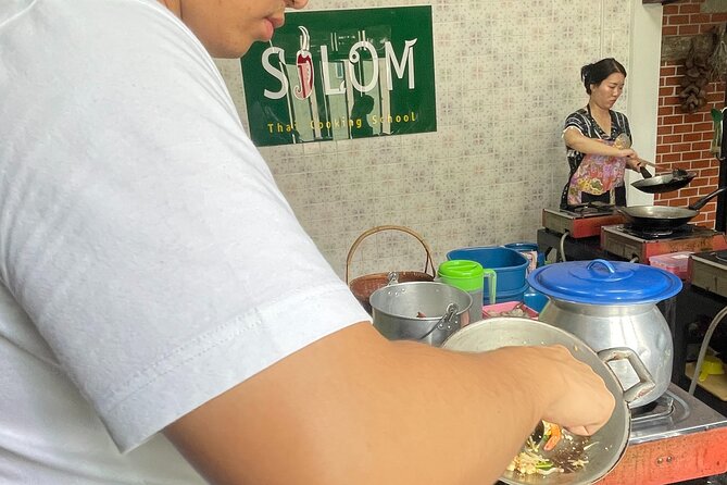 Silom Thai Cooking Experience with Market Visit - How the Instruction Feels: Funny, Focused, and Practical