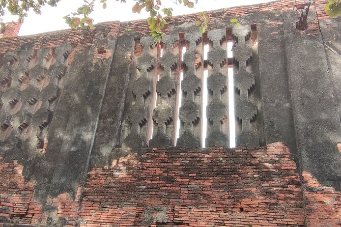 Small Group Tour to Ayutthaya Temples from Bangkok with Lunch - Stop 1: Wat Lokayasutharam (Reclining Buddha) for Immediate Wow