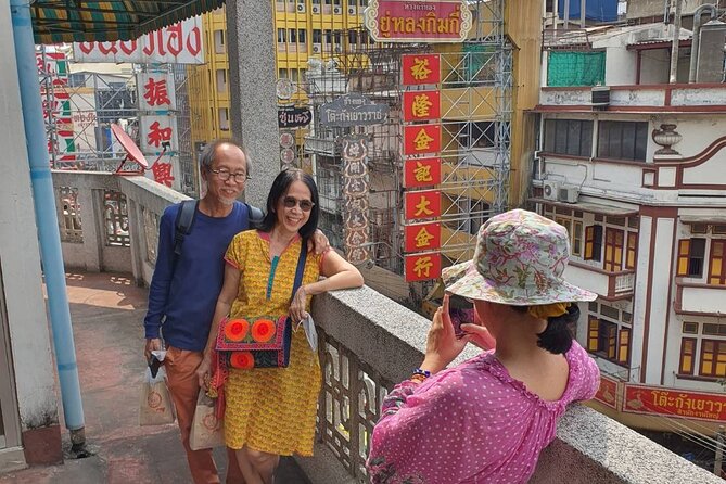 Small-Group: Unseen Bangkok's Chinatown Walking Tour - The early temple and shrine stops: learning the neighborhood’s language