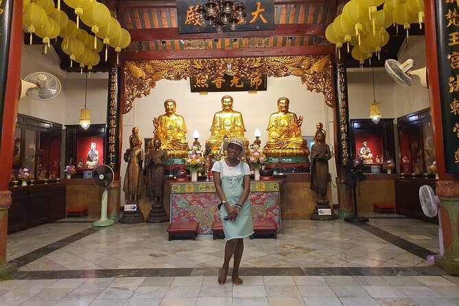 Small-Group: Unseen Bangkok's Chinatown Walking Tour - A walk through a complicated past: the former red-light district stop