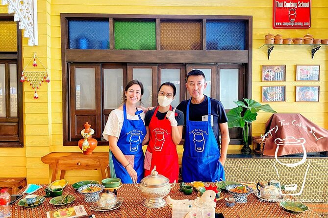 Sompong Thai Cooking School in Bangkok - What you actually cook: 3 main dishes plus dessert