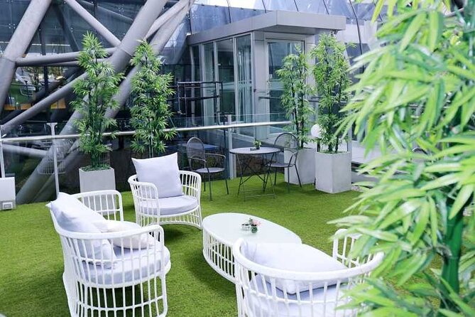 Suvarnabhumi Airport 2-Hour Miracle Lounge Access - Inside Miracle Lounge: food, drinks, Wi‑Fi, and the small comforts that matter