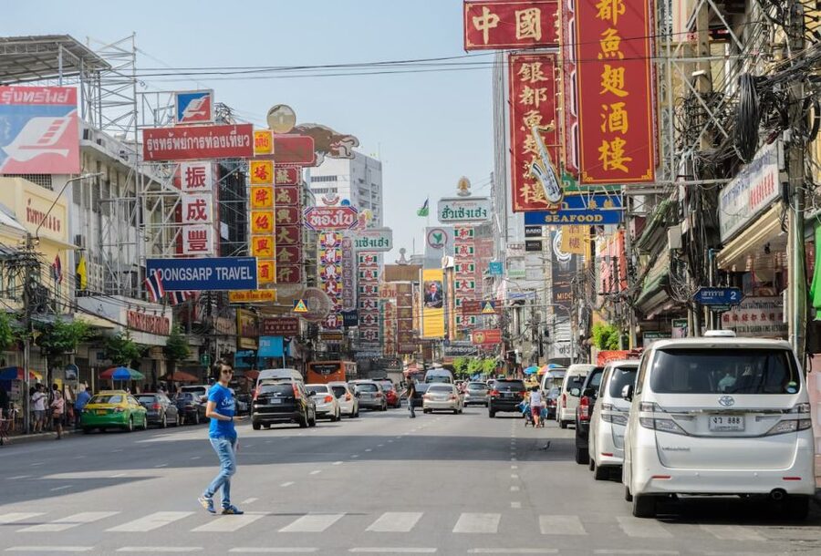 Talat Noi I A Journey Through Art and Culture l Bangkok - Tuk Tuk Into Chinatown Markets: Using the Ride Time Wisely