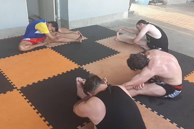 Thai Boxing Lesson, family and Kids Friendly - What Makes It Great for Families and Kids (And What You Should Prep)
