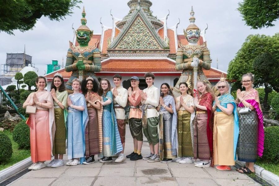 Thai Costume Rental - Quality and selection: what the best reviews point to