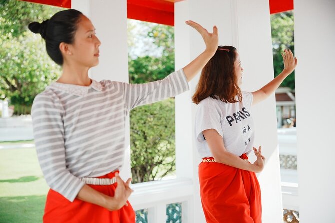 Thai Dance Class at Wat Arun - Getting There Near Wat Arun and ICONSIAM: What to Confirm