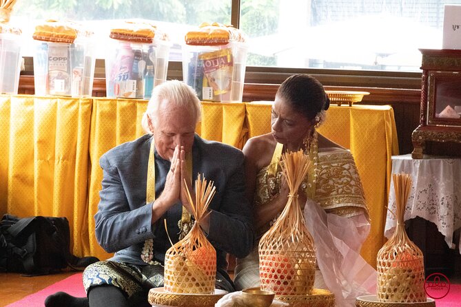 Thai Wedding ceremony (Bangkok) - A Thai Buddhist wedding in Bangkok’s Old Town (that feels personal)