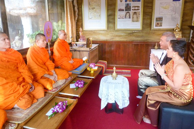 Thai Wedding ceremony (Bangkok) - Golden Mount (Wat Saket): photos that actually fit the vibe