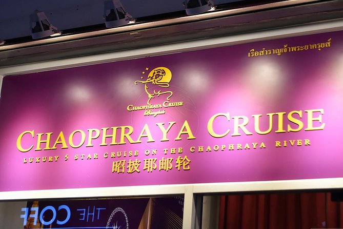 The Chaophraya Cruise : LUXURY 5 STAR Dinner Cruise Program - Child Policy and Family Fit