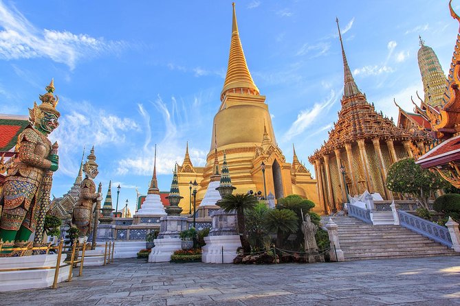 The Grand Palace, Wat Phra Kaew, Wat Pho Tour with Massage option - Entering the Grand Palace with skip-the-line advantage