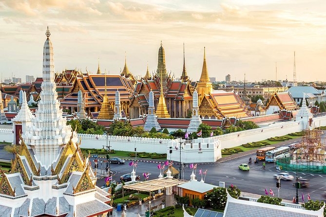 The Grand Palace, Wat Phra Kaew, Wat Pho Tour with Massage option - Stop 1 at Wat Pho (Wat Phra Chetuphon): Reclining Buddha and UNESCO status