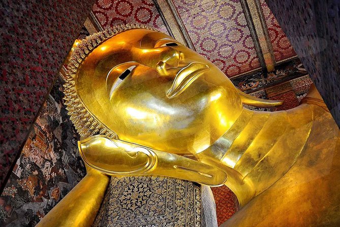 The Grand Palace, Wat Phra Kaew, Wat Pho Tour with Massage option - Grand Palace: royal architecture plus a practical short stop