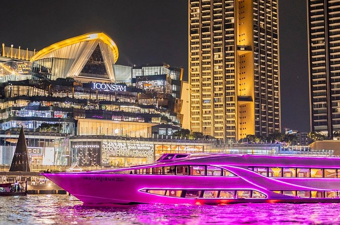The Opulence Dinner Cruise from Iconsiam Bangkok - Drinks and live music: included calm vs. onboard add-ons