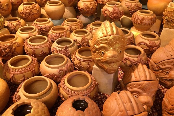 The Story of Handicrafts Full Day Experience from Bangkok - Kiln site and Hanumarn house: seeing craft life up close