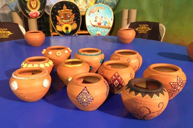 The Story of Handicrafts Full Day Experience from Bangkok - Lunch on the island: simple and local