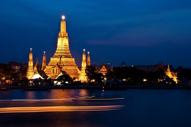 The White Orchid: Chao Phraya Dinner Cruise Experience - The sightseeing part: what you’ll see at night from the river
