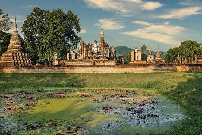 Three Temple Ayutthaya Tour with Scenic Boat Ride - Wat Ratchaburana: royal restoration, prang details, and the 15th-century story