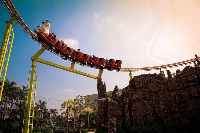 Thrilling Rides & Free Buffet at Siam Amazing Park, Bangkok - Water-park day with Super Spiral and other splash rides