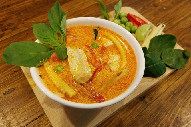 Tingly Thai Cooking School Afternoon Class - Curry Paste From Scratch: the technique behind Thai flavor