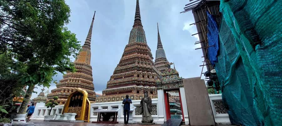 Top 3 Bangkok Temples Private Tour [with Wat Pho-UNESCO] - Pickup zones, timing, and what to wear