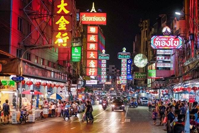 Top Highlight Bangkok Sights. Walking tour with Fun Local Guide! - Wat Suthat and the Giant Swing: murals inside and motion outside