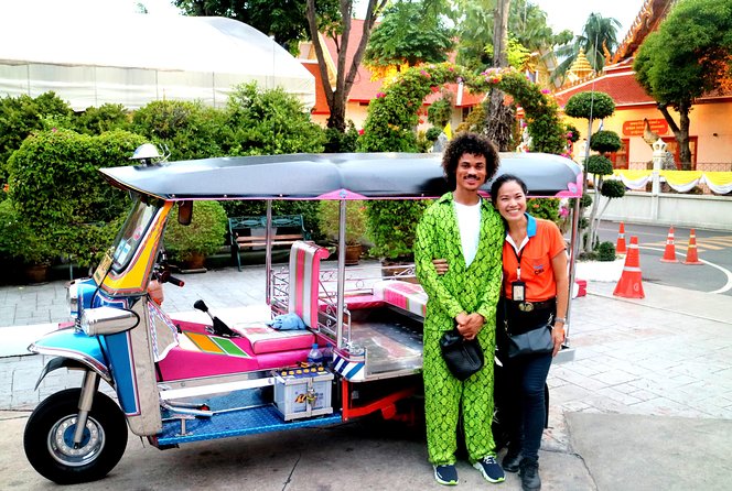 Tuk Tuk Bangkok Private Tour: WW2 Pad Thai, 360-Viewpoint, Chinatown (Pickup) - Pickup at Novotel Bangkok on Siam Square and how the 4:30 pm plan fits