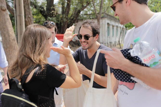 Unseen Bangkok Tour with Detective Game - The Lady of Kudichin - Finding Wat Kanlayanamit Woramahawihan and starting smart