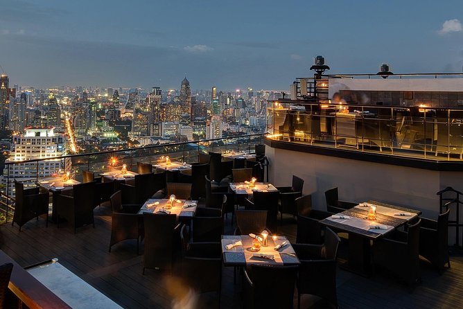 Vertigo Rooftop Dining: A Culinary Journey at Banyan Tree - Unlimited drinks hour: what you get with the drinks option
