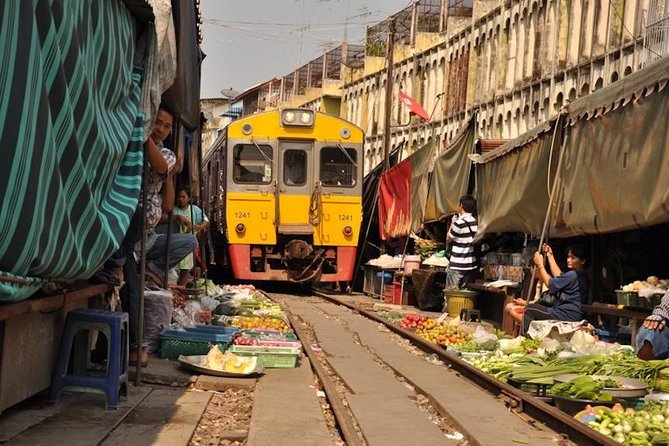 VIP Private Tour Damnoen Saduak+ Amphawa + Mae Klong Railway - Price and value: what you’re really paying for