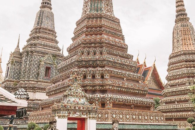 Visit Wat Pho and Wat Arun with Local Expert - Stop 2: Wat Arun (Temple of Dawn) across the river