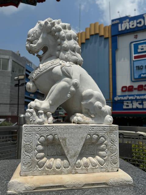 Walking Tour in Bangkok - Where the Tour Starts: BTS Saphan Taksin to Bangkok’s Old Town Mood