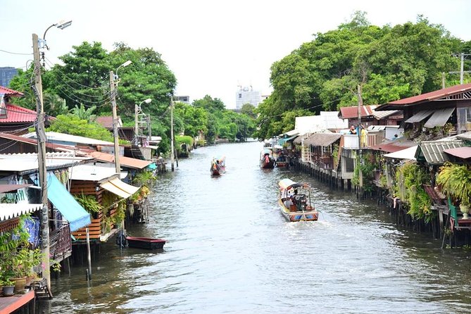 Wat Paknam Walking Tour - A Morning Temple + Thonburi Canal Route