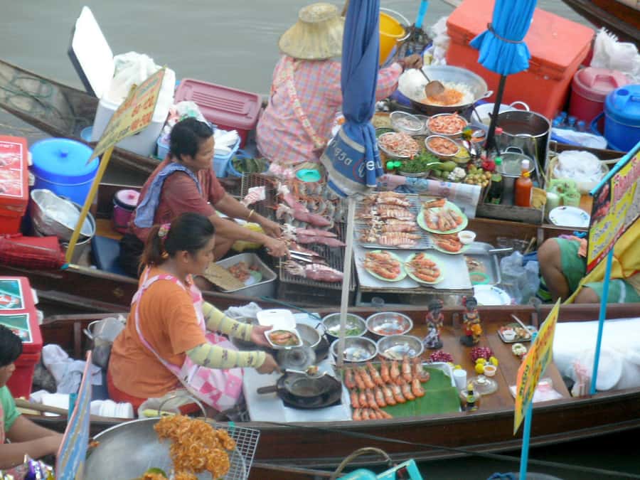 Weekend Amphawa Floating Market & Train Market Private Tour - The canal boat trip: a different angle on Amphawa life